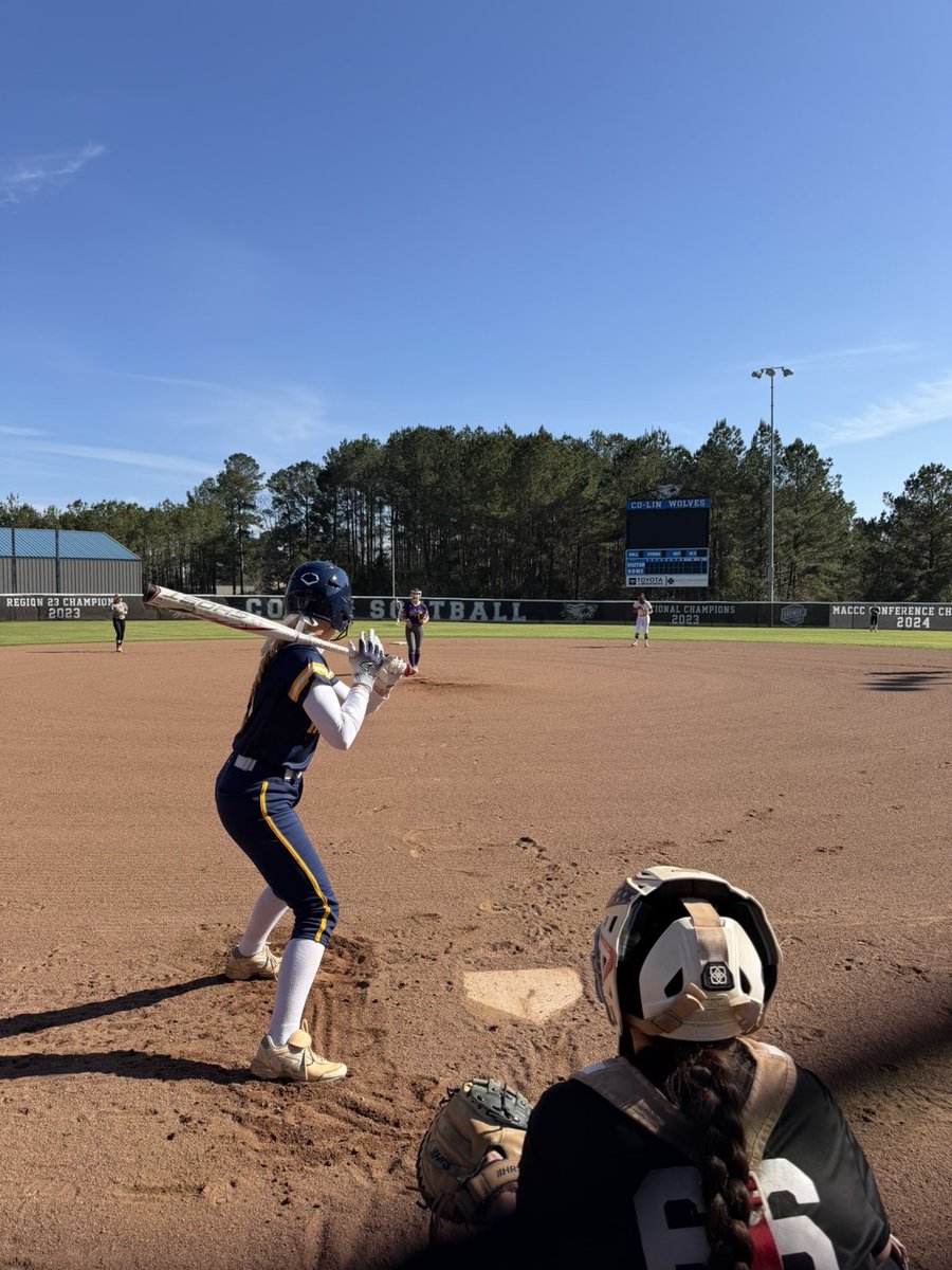 CoLinSoftball's tweet photo. Elite Skills Camp 🥎 

It was a beautiful day to host so many talented players! Thank you all for coming and we hope to see you again soon! 

#welcometowesson https://t.co/uOhSqsyLfc