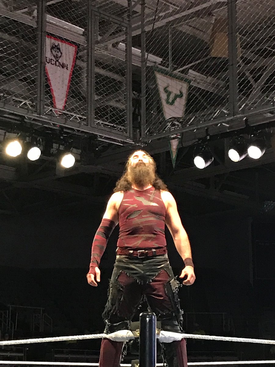 deucechill's tweet photo. Going through old wrestling pics I took at shows and creating some edits. Took the original at a #WWE house show in 2018 I believe. #wrestling #brodielee #lukeharper #fireflies #thebludgeonbrothers https://t.co/5OGYLZEue7