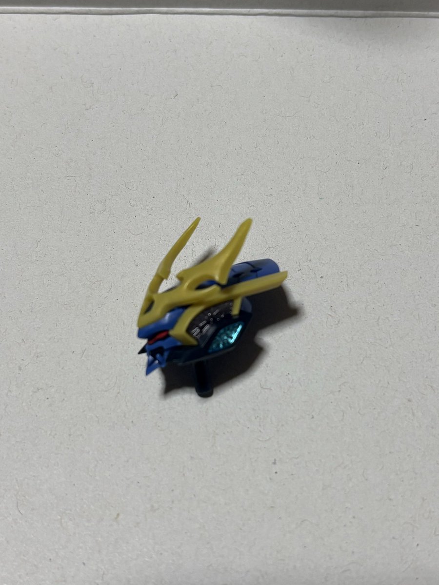 KingKaiserEmp1's tweet photo. おはようございます
DX-SCALEイカルガの頭部を作りました
側面のクリアーブルーのパーツがはめ込みなのですが外れやすいです
はまり込む方はシルバーで塗装しています
外れなくするにはどうすれば良いのでしょうか?
#イカルガ
#DXSCALE
#MODEROID
#ナイツアンドマジック https://t.co/cx53kkVwhD
