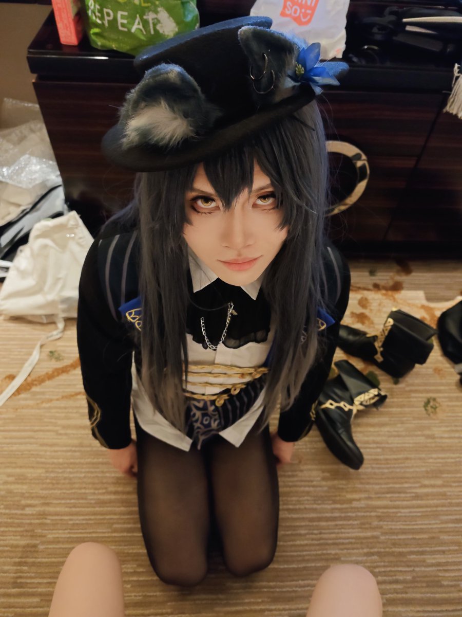 Humph-汉菲 tweet media