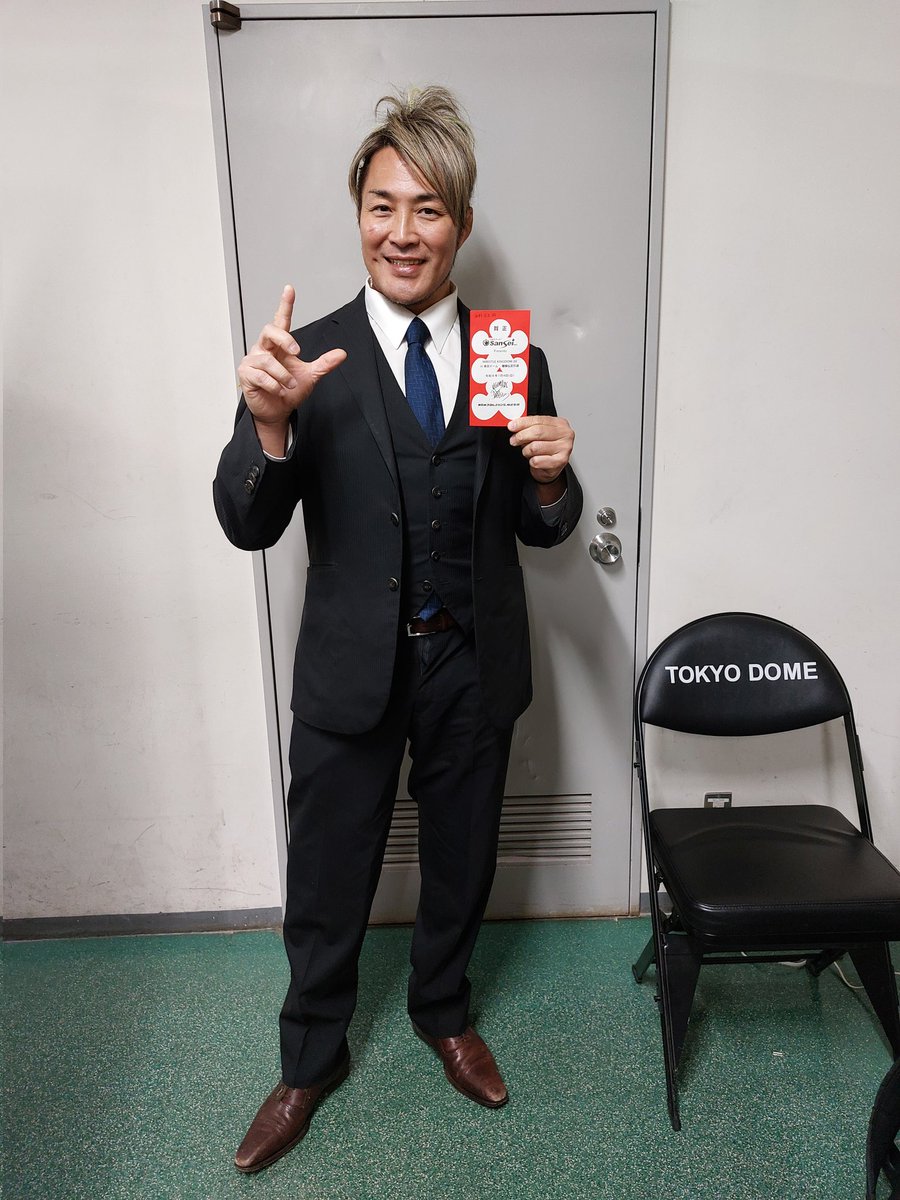 人々の集まるシーズンにピッタリのホワイトハウス御用達のおしゃれなレノックスです Red Shoes UNNO (@5742ytsh) / Posts / X