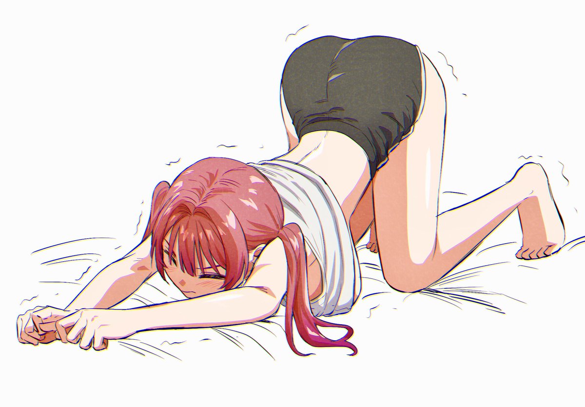 伸びをする船長

#マリンのお宝