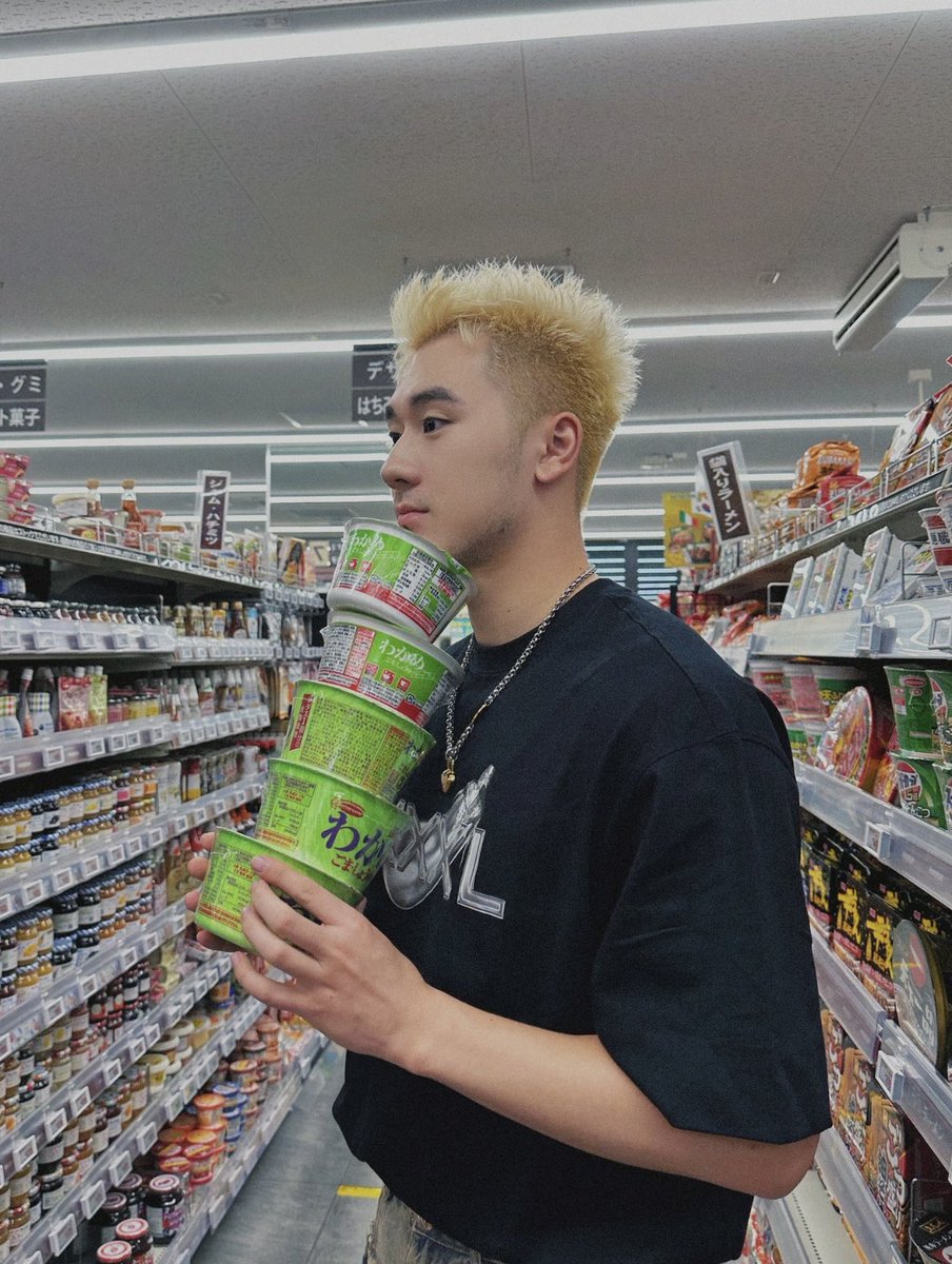 谷赦し tweet media