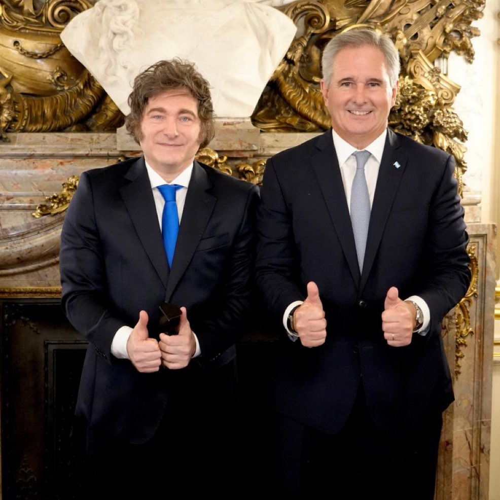 MajulLuisOK's tweet photo. 💥 FRACASO de la CELAC‼️

👉🏼 Argentina, Paraguay, Perú, Bolivia, Costa Rica, Ecuador, El Salvador, Panamá, República Dominicana y Trinidad y Tobago BLOQUEARON una CONDENA REGIONAL por la detención de Maduro ⛓️🇻🇪

¿Que te parece?

1- EXCELENTE 🔥
2- NO BANCO ✖️ https://t.co/y5stsOfVfS