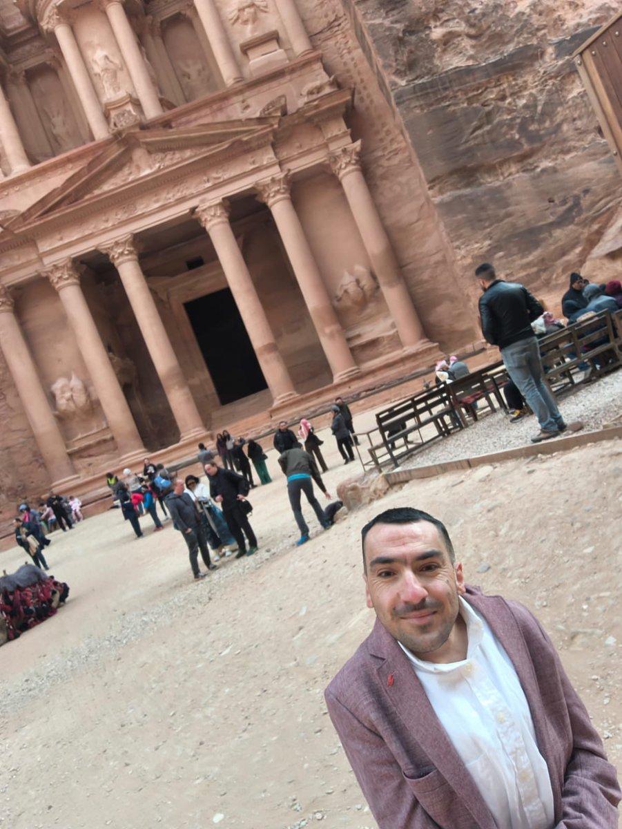 kaiwan__jaf's tweet photo. #petra #The_people_of_the_cave #dead_sea #country_Jordan #🇯🇴 @Tripadvisor https://t.co/CtLU5UOCjU