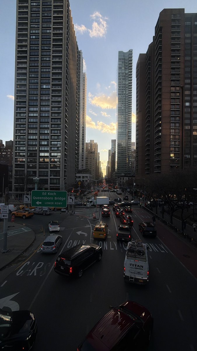 _mamasari's tweet photo. NY❤️ https://t.co/so3MdoN1kW