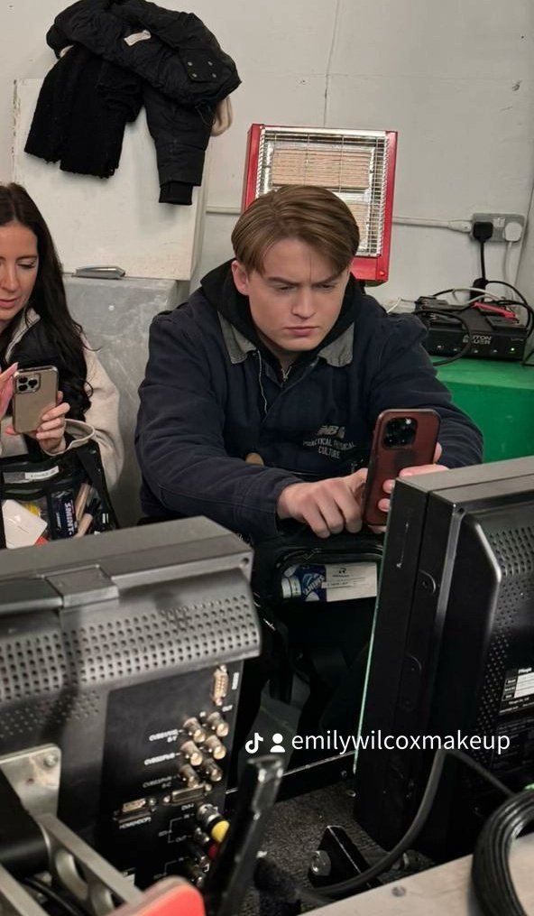 best of kit connor tweet media