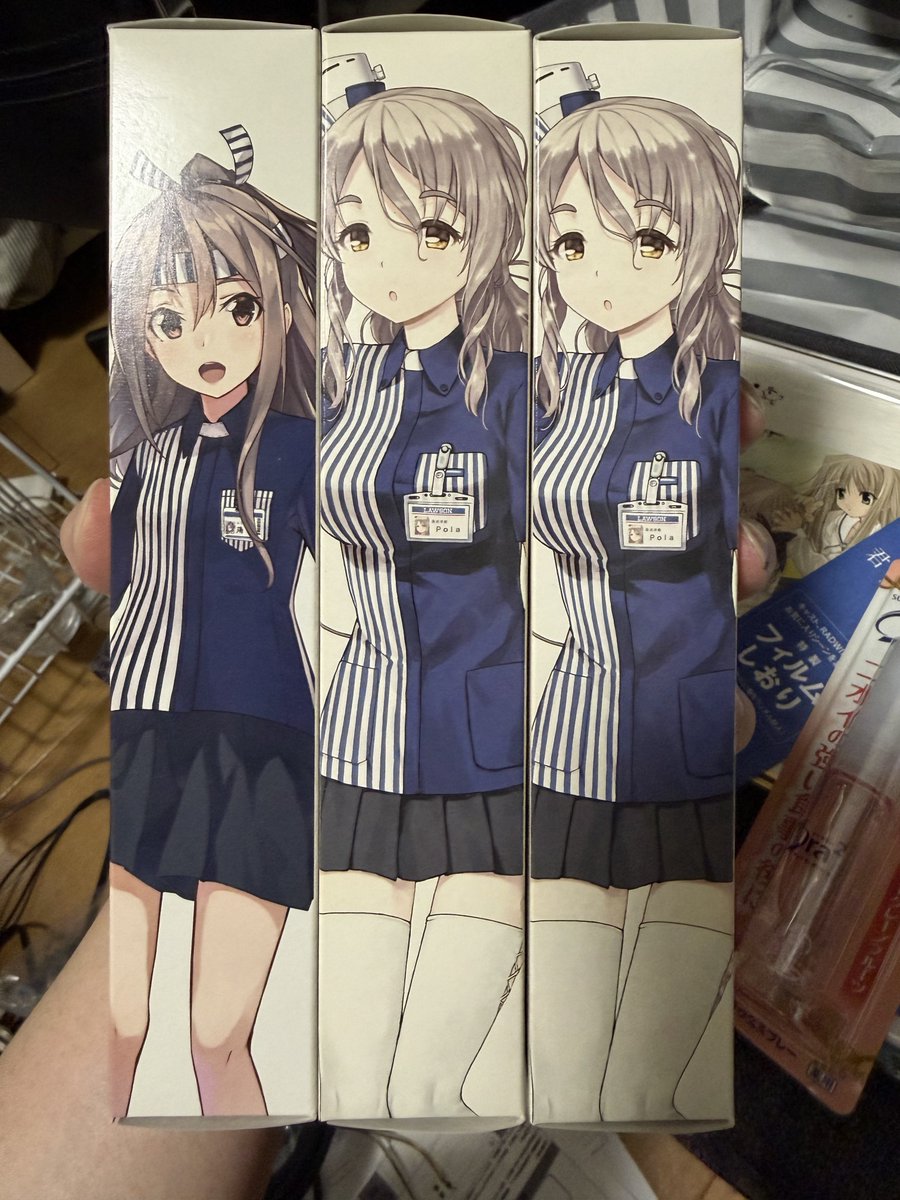 大掃除中に懐かしい物が。 艦これのローソンコラボ紙タペストリー