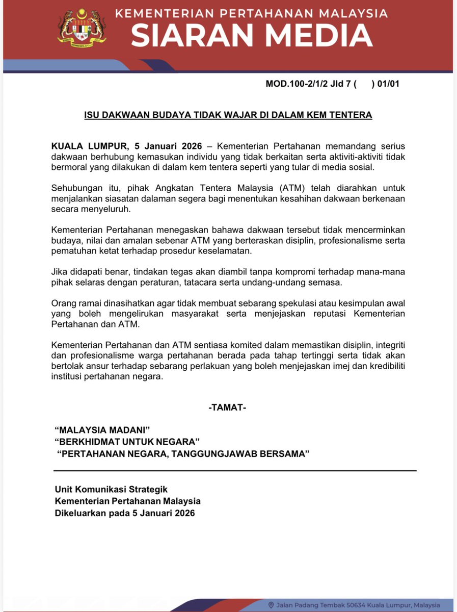 TERKINI 

SKANDAL BARU ATM

Kementerian Pertahanan Malaysia akan menyiasat dakwaan wujudnya budaya Parti Yeye dalam ATM

Parti Yeye ini ialah budaya parti bersuka ria atau berhibur dalam kem kem tentera dan juga di kelab hiburan di luar kem dalam kalangan pegawai pegawai.