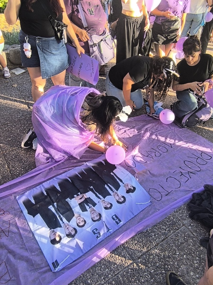 JKookkMinn's tweet photo. Queremos a BTS en Argentina, nos merecemos vivir este concierto a lo grande.

#BTSARGENTINA2026
#PROYECTOMORADOARG
#TOURBTSARG

@todonoticias - @dfallaccess https://t.co/ZKsE2PIr07