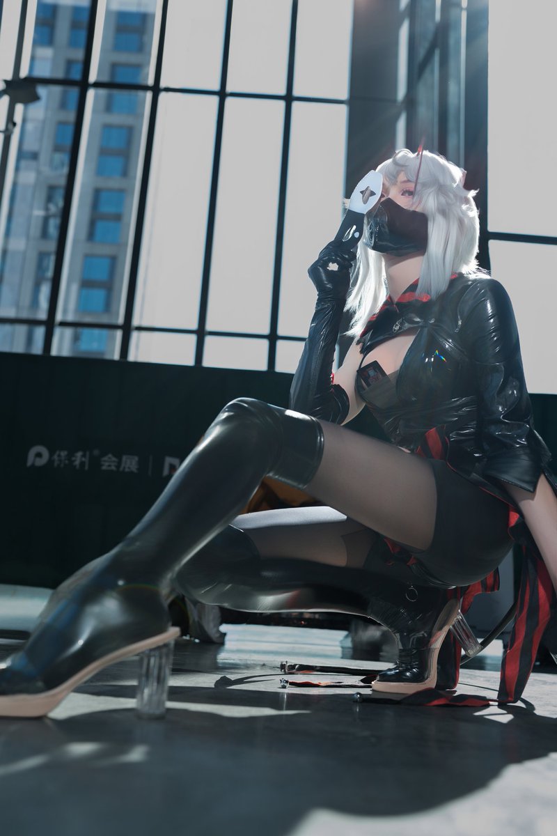 More0Kikka's tweet photo. 天气冷但是我很🔥 https://t.co/61AZjc1PWM