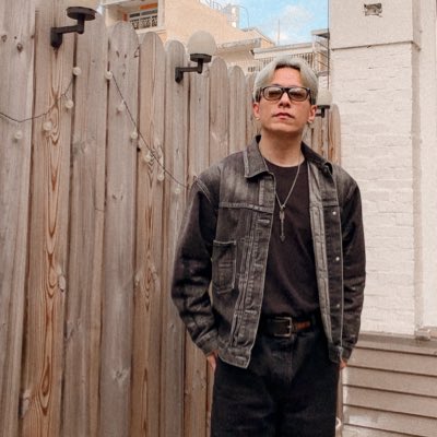 #NewProfilePic (新個人資料照片)