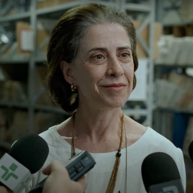 CINEMA505's tweet image. Há 1 ano, Fernanda Torres venceu o Globo de Ouro de Melhor Atriz Drama por 'Ainda Estou Aqui'.