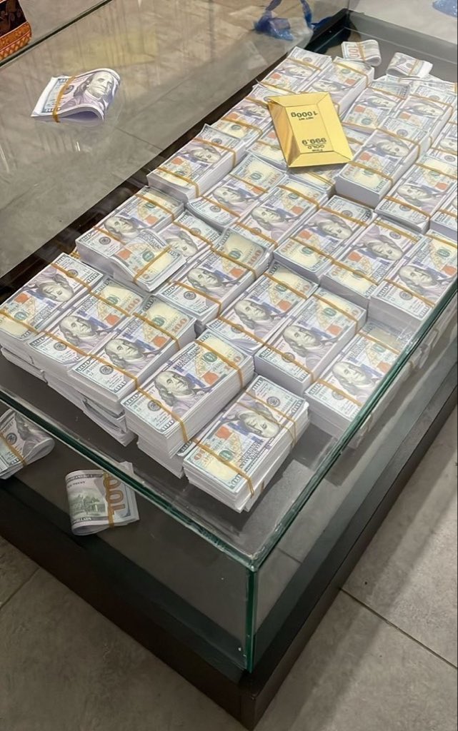 Wealthy Vibes Only tweet media