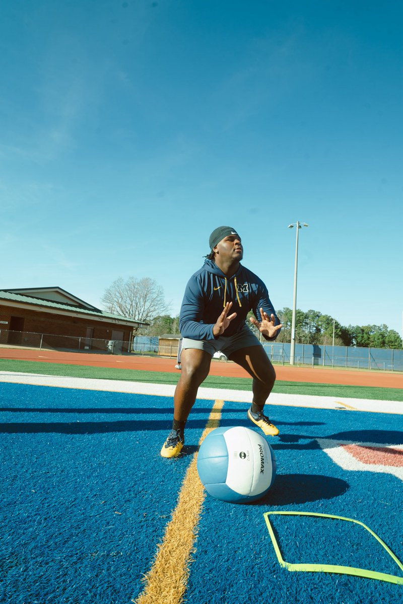 Timothy Harvey ✞ tweet media