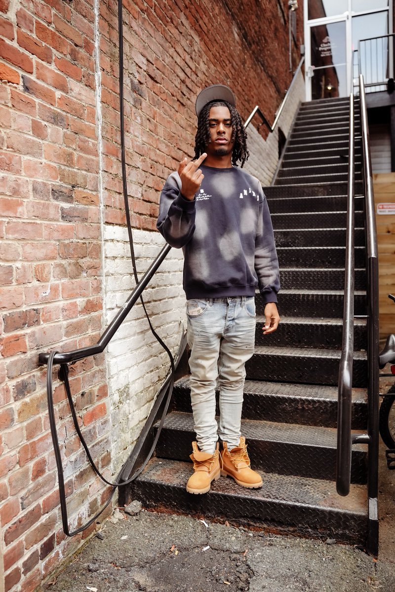 lonetweeted's tweet photo. Stop hating and go hustle 🏋️‍♂️🏚️☝️ https://t.co/5f9RJvPu8D