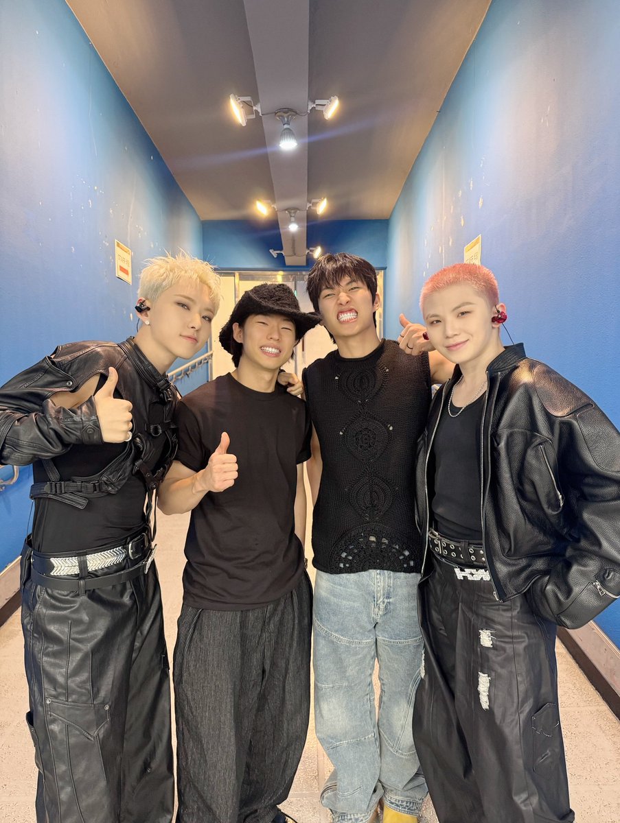 woozimedia's tweet image. 260105 zdaeganz ig update with woozi! #우지