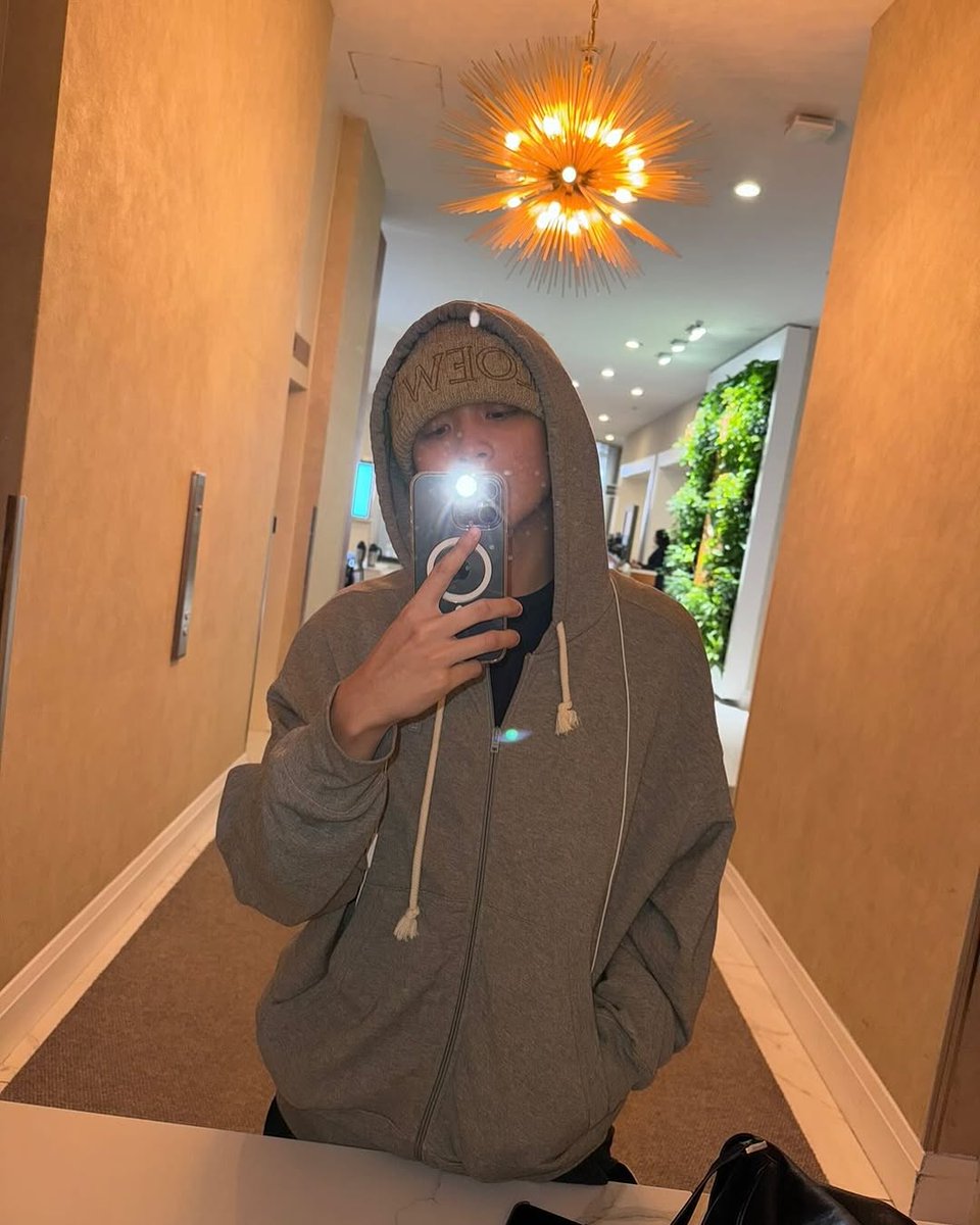 Haechan. tweet media