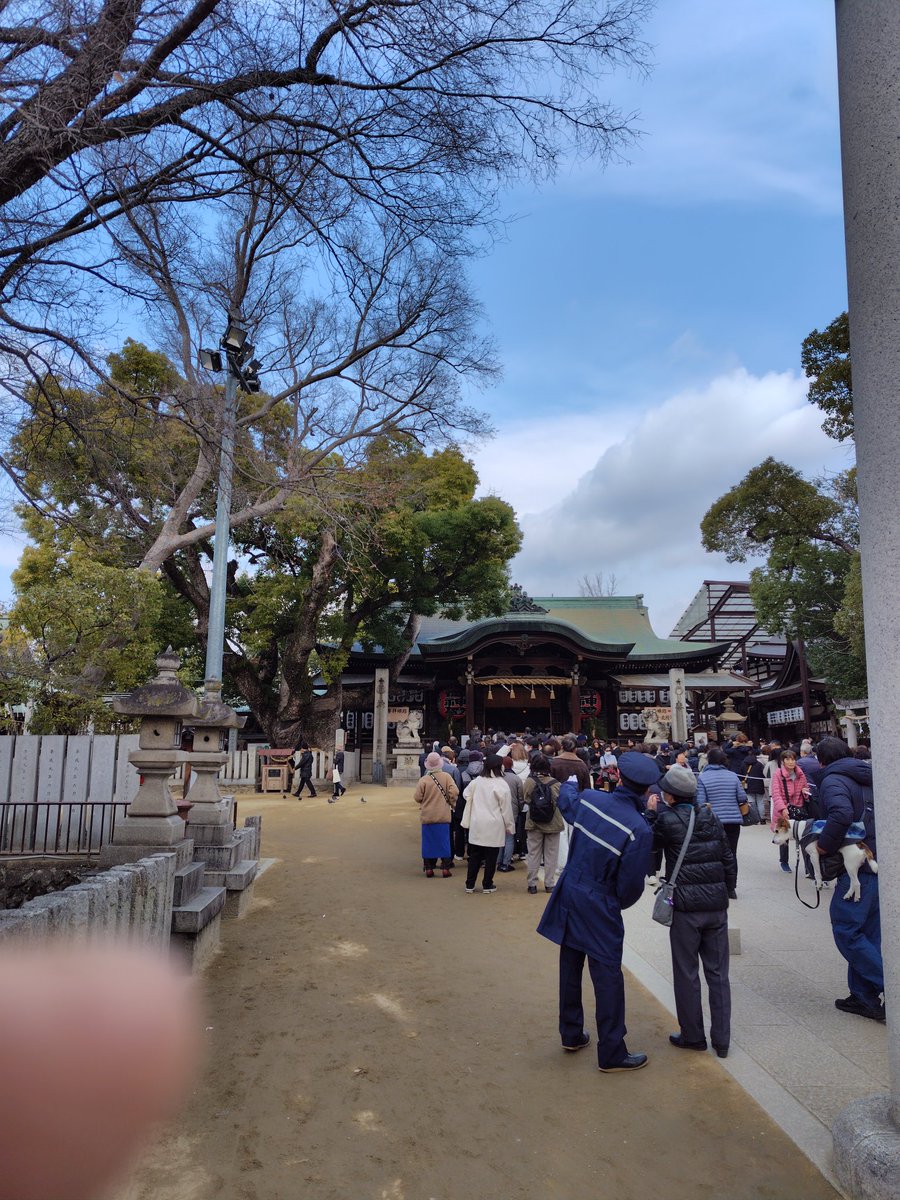 salvage_7's tweet photo. 本日の現場！初詣NOW! https://t.co/7sRY2jElK5
