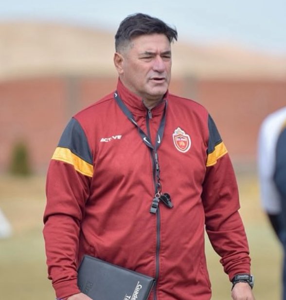 Marcelo Straccia es nuevo DT de Fc Universitario.