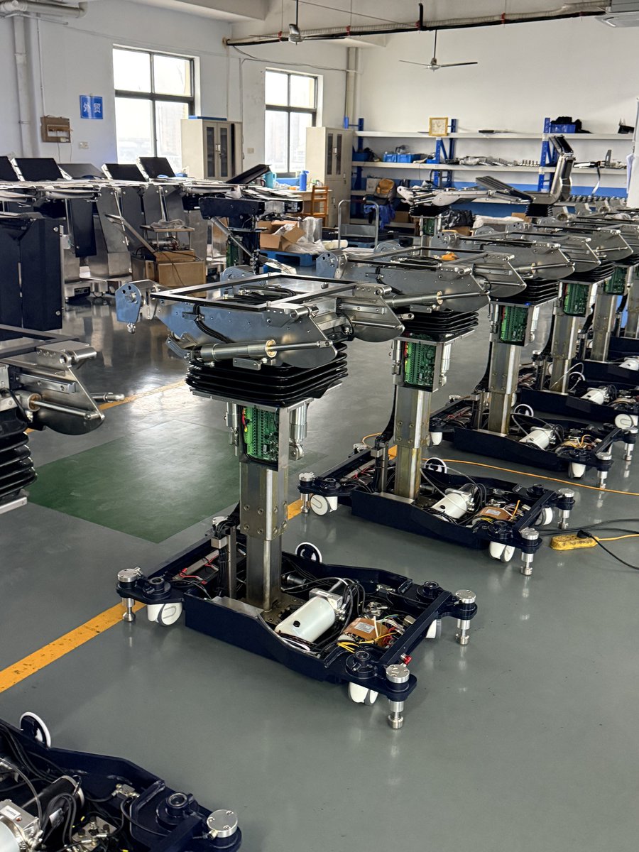 TECHARTMED1's tweet photo. Stable structure, precise adjustment.
A professional operating table that lets surgeons focus and procedures run with confidence.
#OperatingTable #MedicalEquipment #SurgicalCare #HealthcareTech https://t.co/Lwv2IeGRIQ