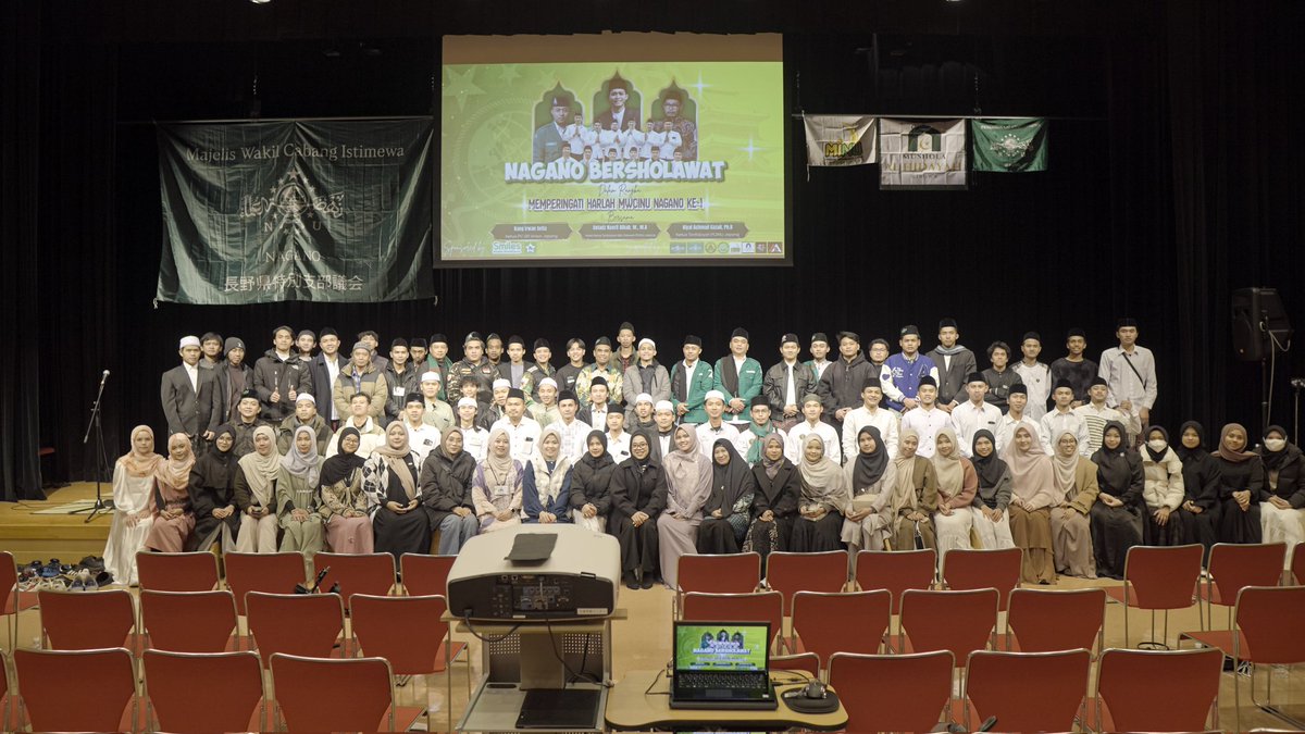 Esti Dwi Amallia (@iam_estiamalia) on Twitter photo 