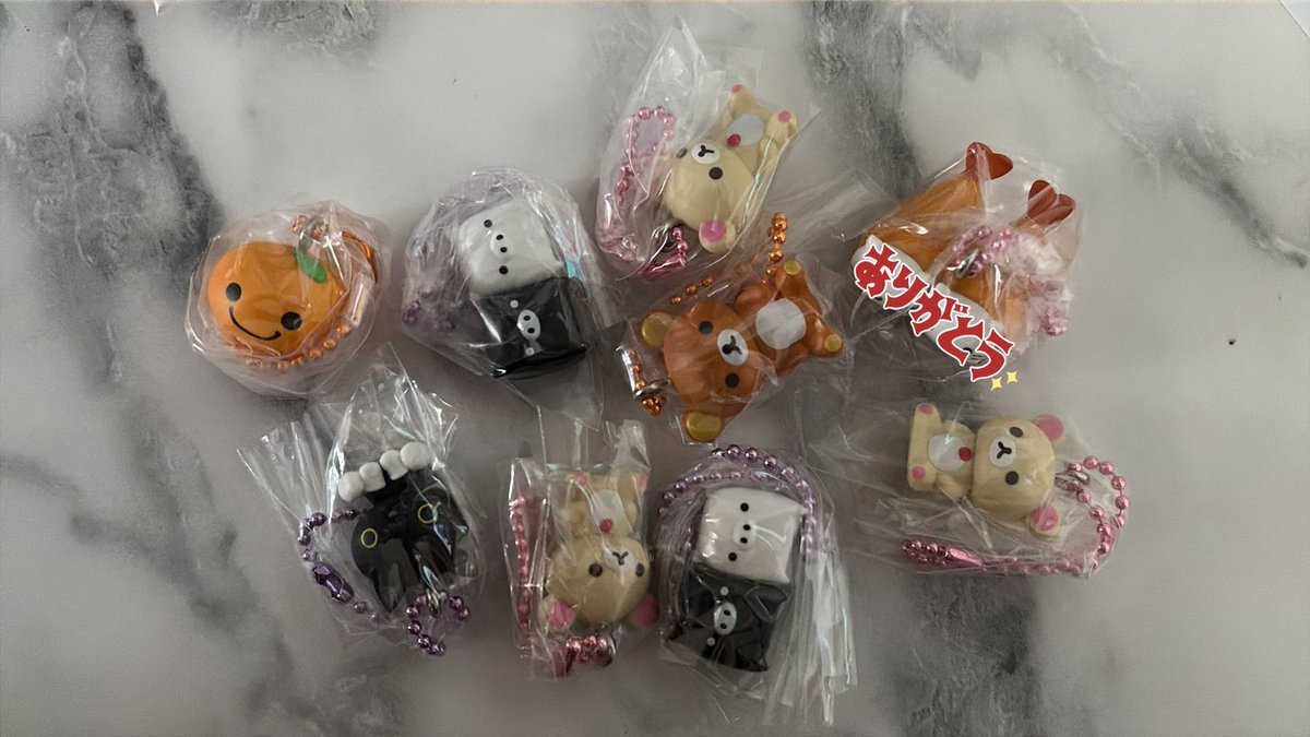 pandapandaoppa's tweet photo. サンエックス　チャームつきグミ　交換

譲　リラックマ
　　コリラックマ　3点
　　靴下にゃんこ
　　みかんぼうや
　　モノクロブー　2点

求　まめゴマ

郵送での交換希望です。
まとめての交換だと助かります🙇‍♀️✨ https://t.co/Jubm0OWEYP