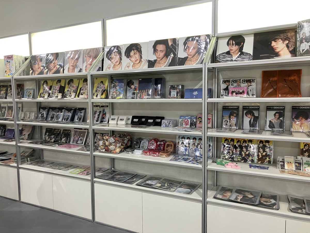 Kpopmerch Exclusive Sale 2026: Limited Stock✨

This offer is valid for a limited time only start from 5 January 2026, so act fast to grab the best deals!

📍Central Park 2 – LT.3, Jakarta Barat

Don’t miss out, see you there!🫶

#kpopmerch #kpophaul #kpop #kpopstore #tokokpop