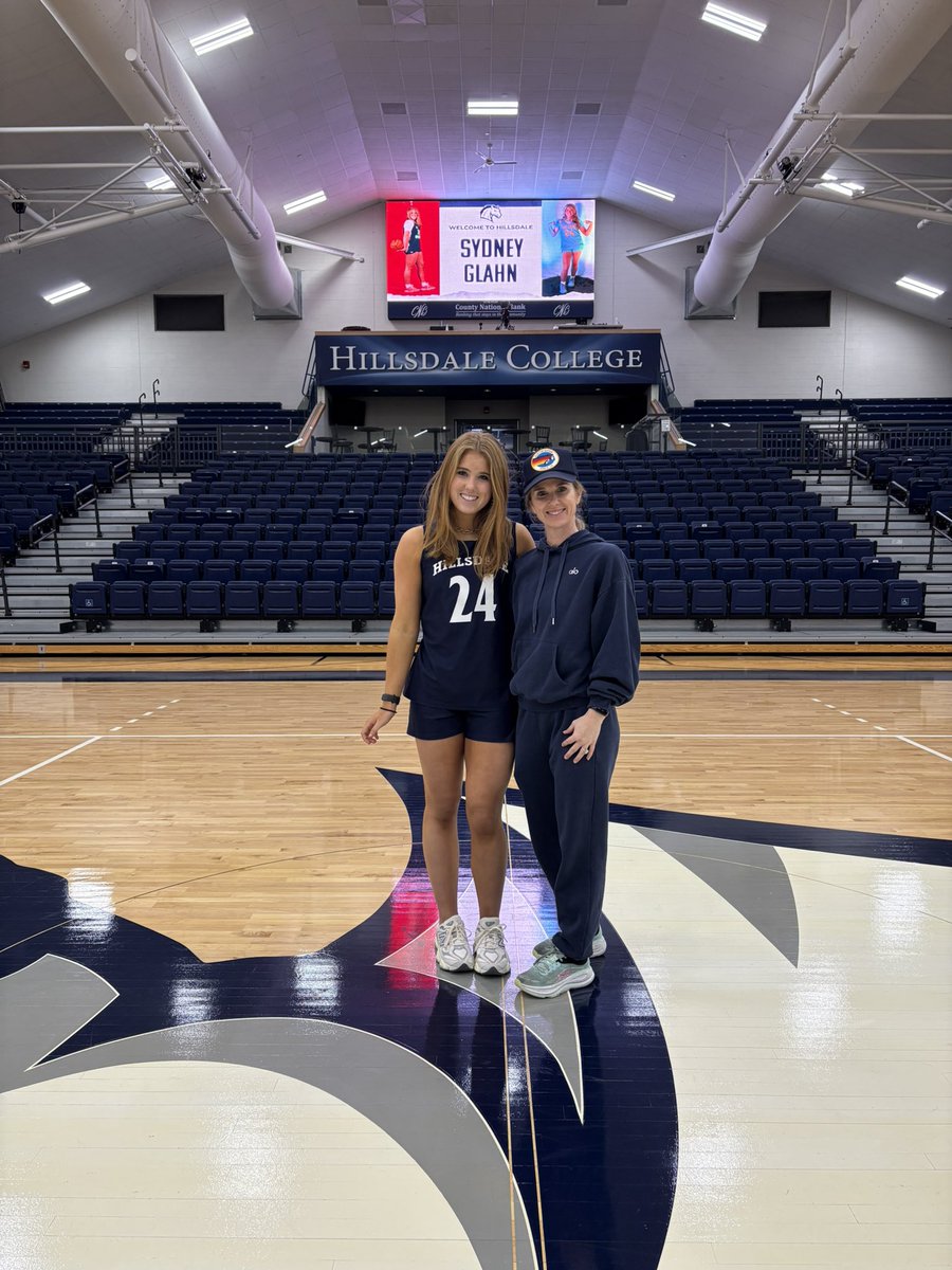 Sydney Glahn tweet media