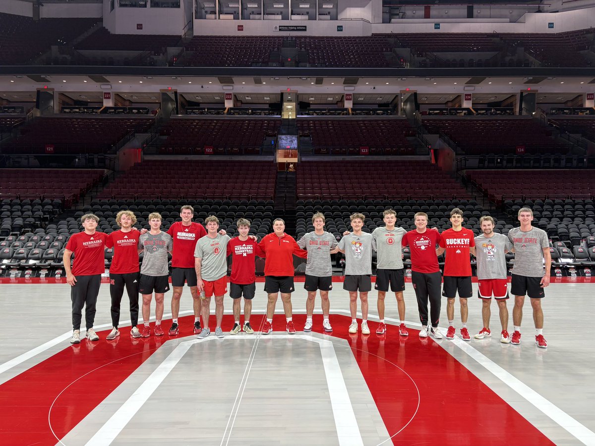 OSUManagers's tweet image. Appreciate @NEManagers coming out to play! Buckeye Managers improve to 3-0 on the season! @ManagerGames_
