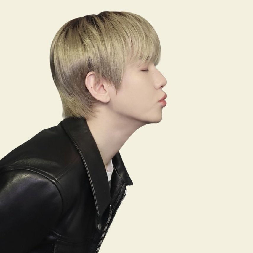 큥 (@poeticslight) on Twitter photo 