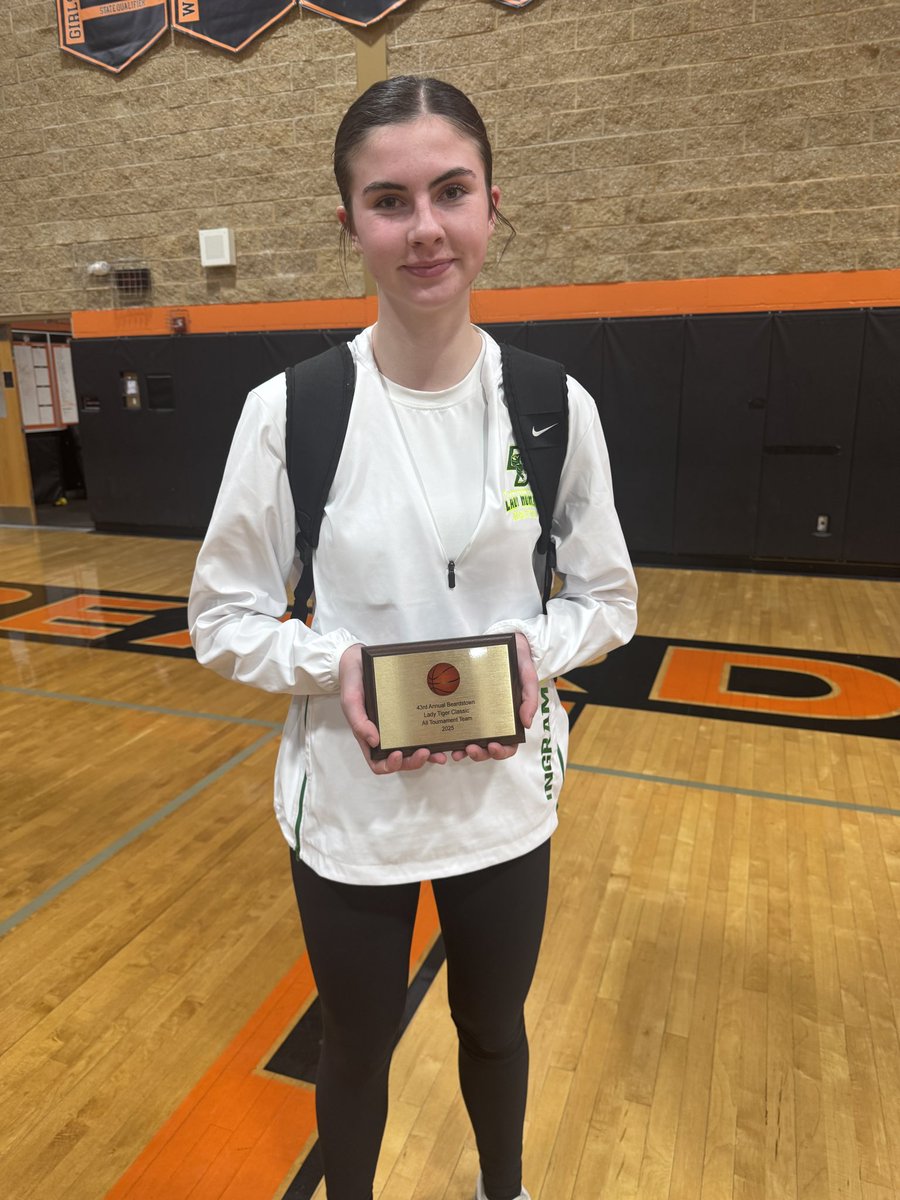 Hope_Ingram1's tweet photo. Our Brown County girls basketball team  has had a great season so far. We have had the opportunity to play in two amazing tournaments this season, placing second in both. I was also blessed to receive the all tournament team award for each. https://t.co/sugZTdh8Ut