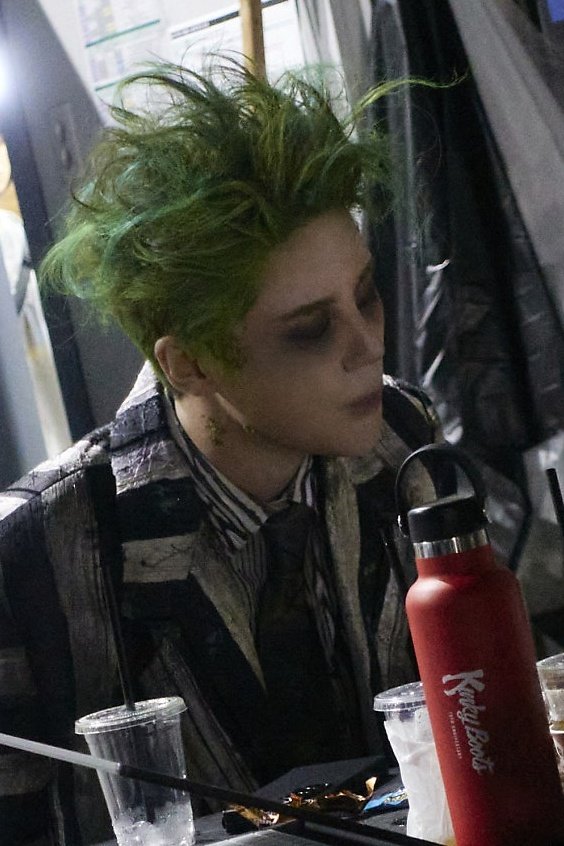 86x1215's tweet image. 티존빸 콧대빸