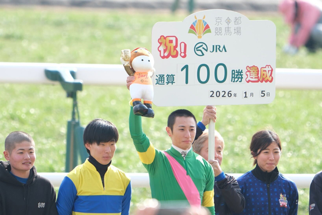 G93ub5YbsAAtUBy.jpg?format=jpg