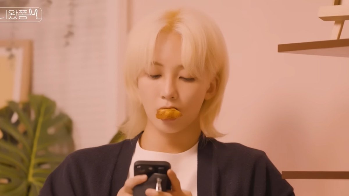 myboo_hani's tweet image. 😗