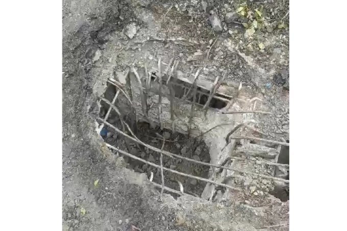 Alert :
Three IEDs exploded in Manipur’s Bishnupur district between 5:40 AM and 8:45 AM today; blasts reported in the Saiton–Nganukon area.
#BreakingNews
#Bishnupur
#IEDBlast #SecurityAlert #BJP_MAHAYUTI_4_BMC #NicolásMaduro #venezuelainvasion #JanaNayaganTrailer #Parasakthi