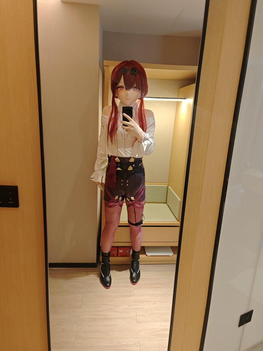 新年首次变娃～
#kigurumi