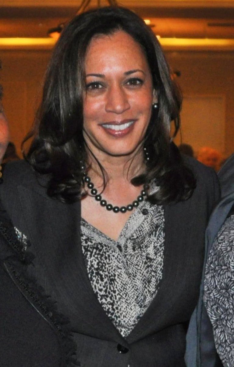 Ihearthebirds's tweet image. 