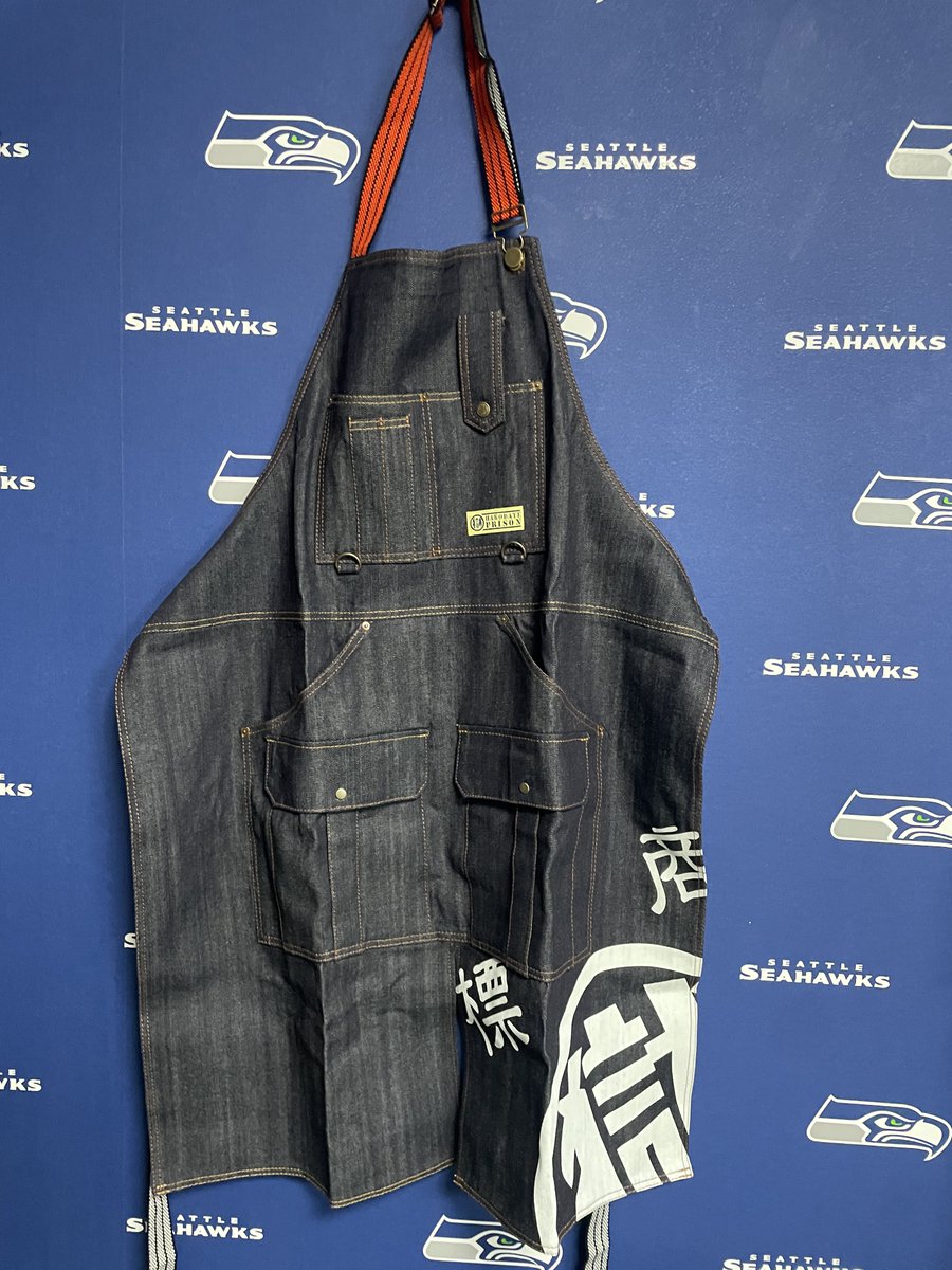 函館少年刑務所製「マル獄」シリーズ。 今使ってる財布がダメになって