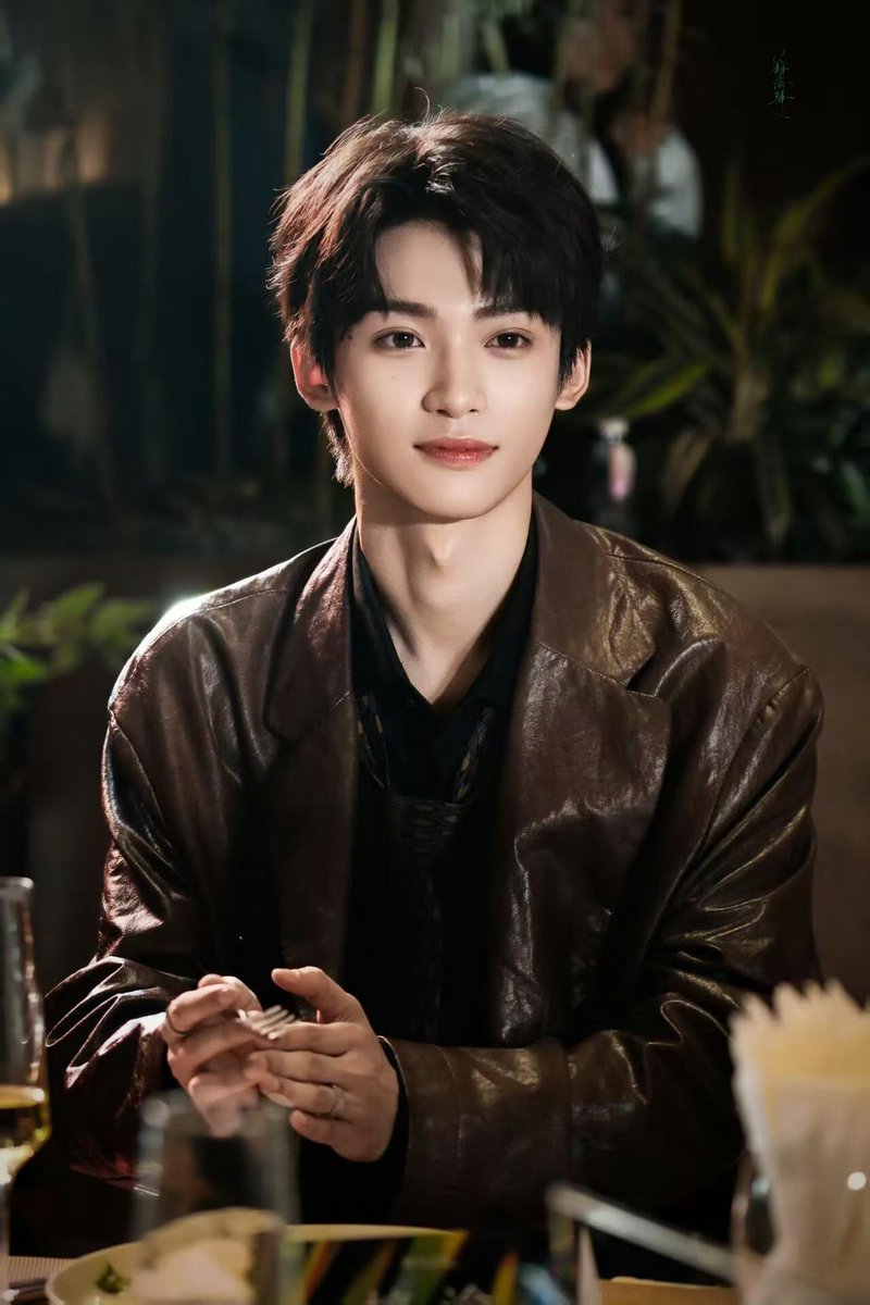 DailyZiyu's tweet photo. #ZIYU #梓渝 🍷 https://t.co/wrT0lP4o6D