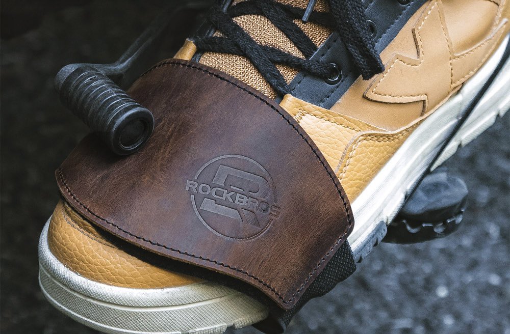 スニーカー用のシフトガードも作ってほしい、良い値で買います