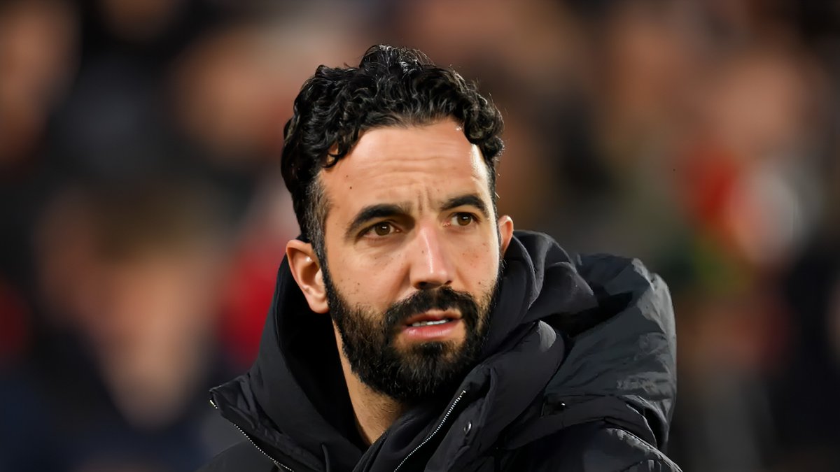 B0Y_chester_UTD's tweet photo. 🚨🚨| Ruben Amorim is without;

Amad
Mbeumo 
Mazraoui 
De Ligt 
Maguire 
Kobbie Mainoo 
Mason Mount 
Bruno Fernandes 

Yet, somehow, the depleted squad is grinding out results that match or even surpass your "World Champions" and other teams you rate above Man United. https://t.co/l4CTSreW9B