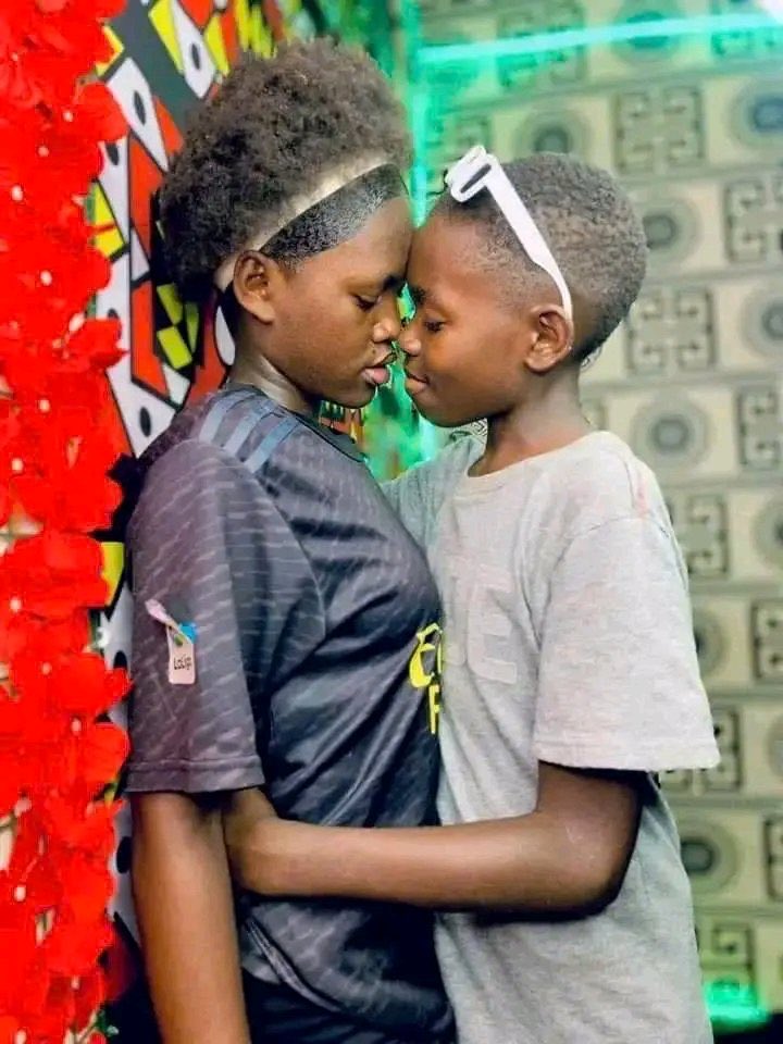 BBenzex's tweet image. Wama baby I'll take u to que pasa wen results r out