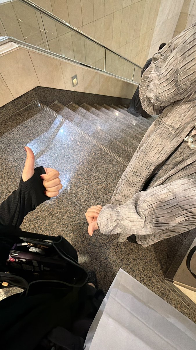 maybeEnding's tweet image. تخرجججننااااااااا