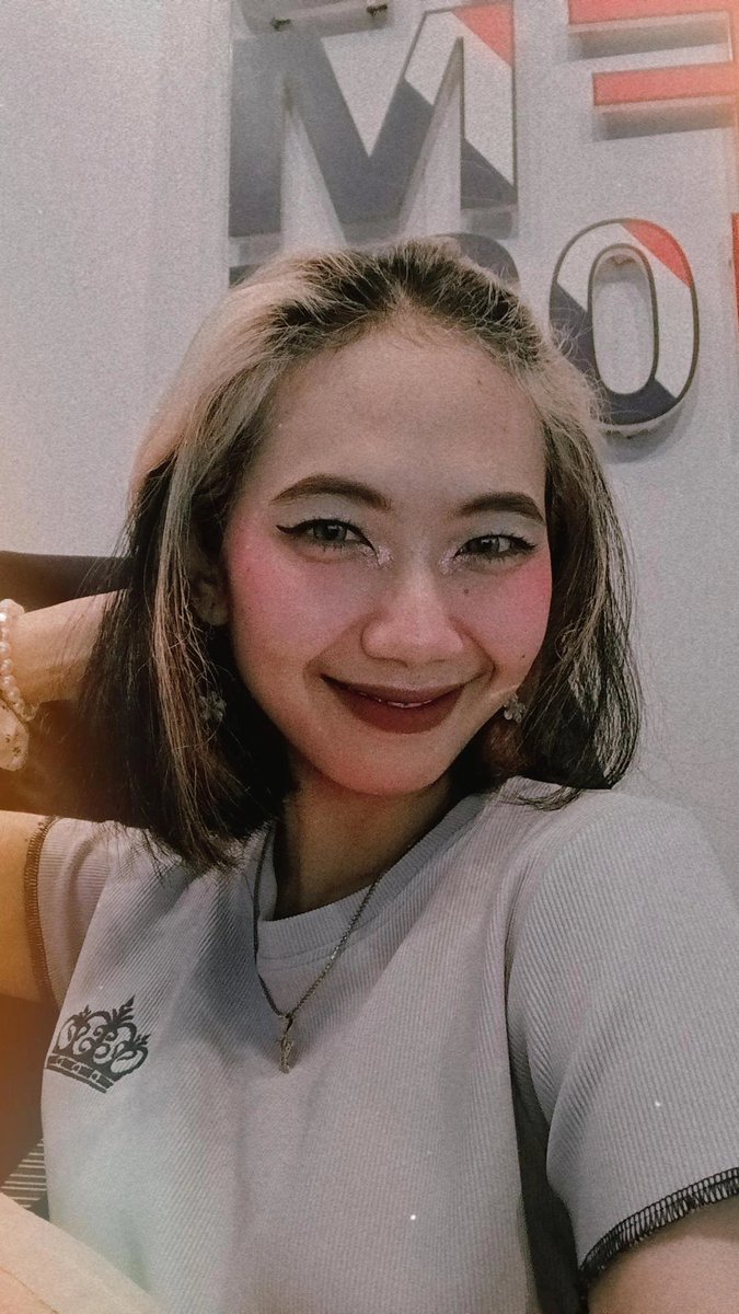 Annyeong Chingudeul♥️
Udah jam 4 sore nih, udah hari Senin juga~ tau kan waktunya siapa yang nemenin chingu sampai jam 7 malam nanti? Ne, maja! #NiarYuniar junbidwaesseo buat K-Popan bareng chingu. Ppalli request kajja #KOSEK #KOREASEKALI ♥️ NIARHAE! mtbfm.co.id