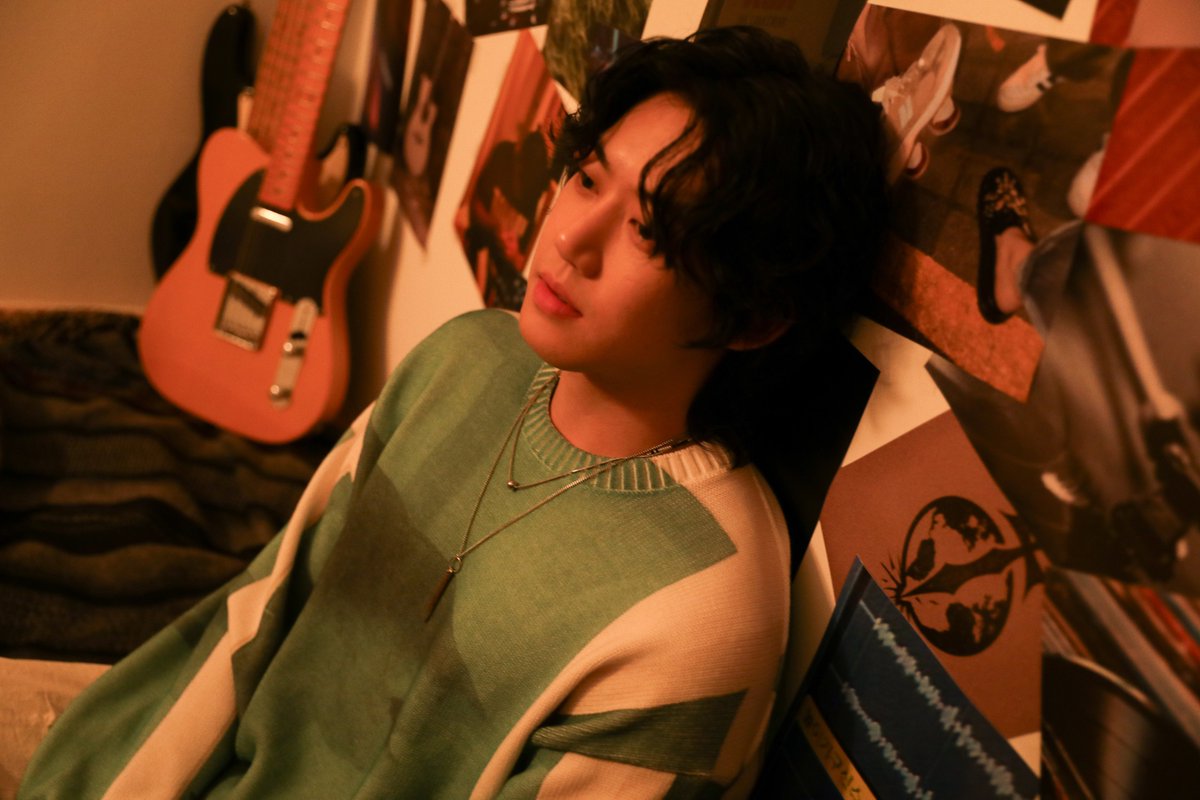 ChRocktikal (크록티칼)
1st Album [We break, you awake]
Concept Photo #01 LEE JUNYOUNG

⚔️ 2026. 01. 15. 6PM (KST)

#ChRocktikal #CRTK #크록티칼
#이준영 #LEEJUNYOUNG
#1st_Album #We_break_you_awake