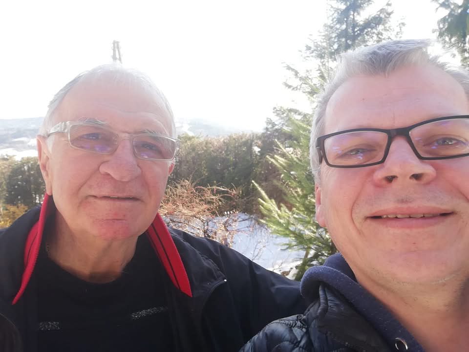 PCzado's tweet image. 45 lat temu doszło do zdarzenia, które wywarło ogromny wpływ na moje życie☝️Gdyby 5 stycznia 1981 roku młody, ambitny trener nie został selekcjonerem - być może wcale nie zakochałbym w piłce nożnej?🤔A tak ta gorąca miłość do futbolu, choć ewoluuje - trwa niezmiennie. Dziękuję❤️