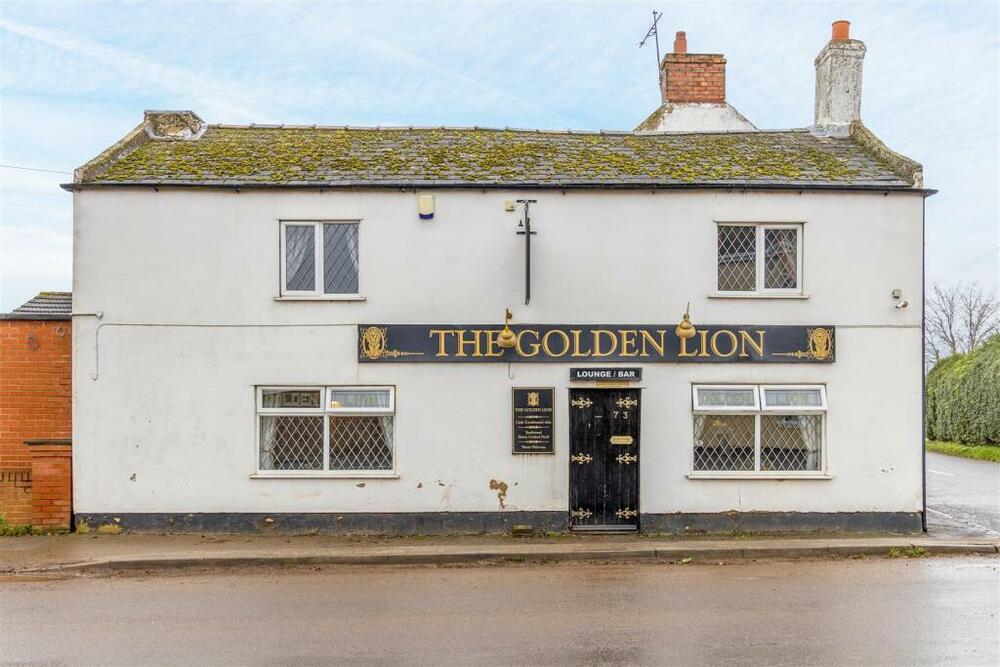 Looking for your next property?  Then check out the lots that are going under the hammer in our auction on Wednesday 11th February 

#commercialproperty #residentialproperty #auctionpropertyuk #propertyforsale 

auctionproperty.co.uk/properties/