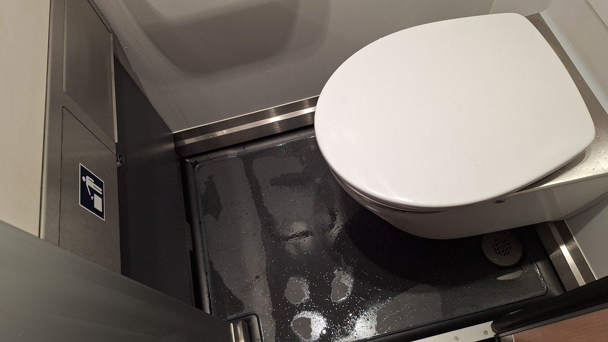 Philip Dyer-Perry tweet media