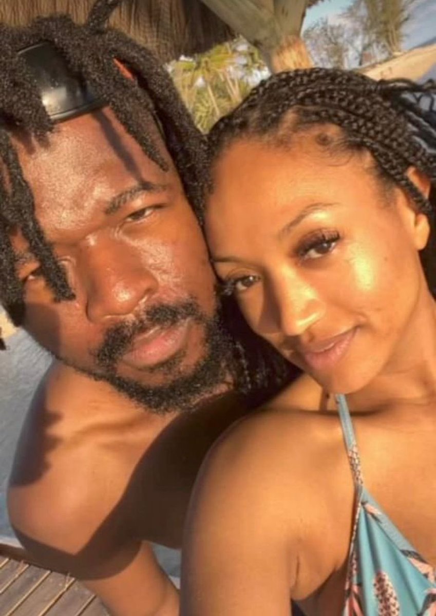 afro_nigeria's tweet photo. Nigerian singer, Johnny Drille and his wife celebrates 4th wedding anniversary ❤️🎊

Congratulations to them ❤️❤️ https://t.co/UKRuHmr4Uo